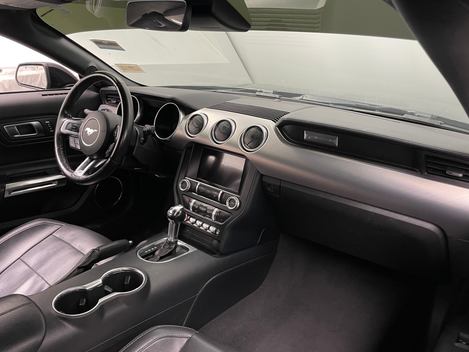 Thumbnail: 2022 Ford Mustang - 2