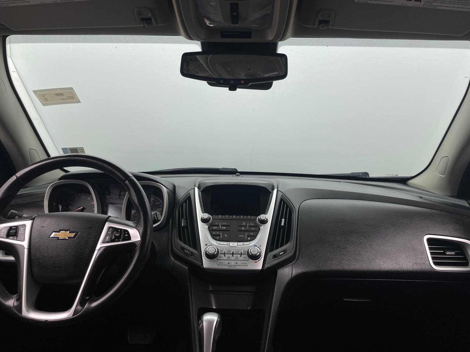 Thumbnail: 2015 Chevrolet Equinox - 3