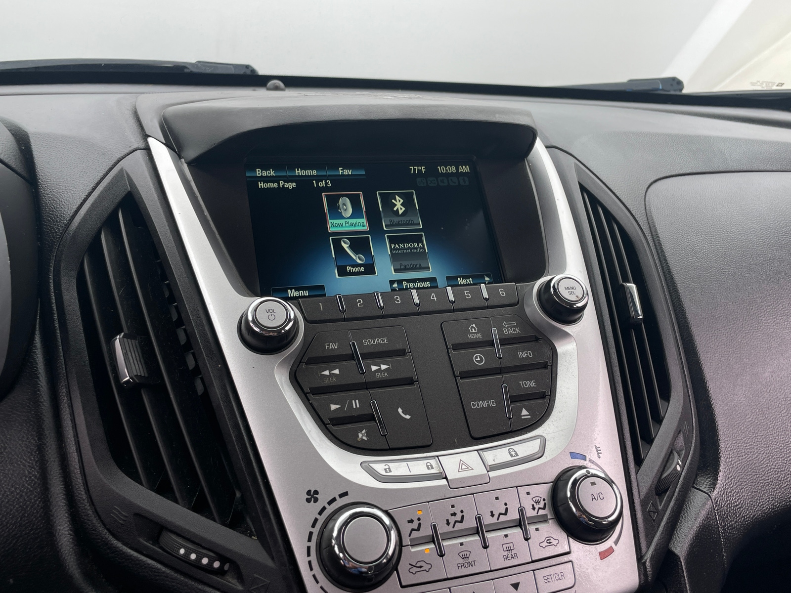 Thumbnail: 2015 Chevrolet Equinox - 4