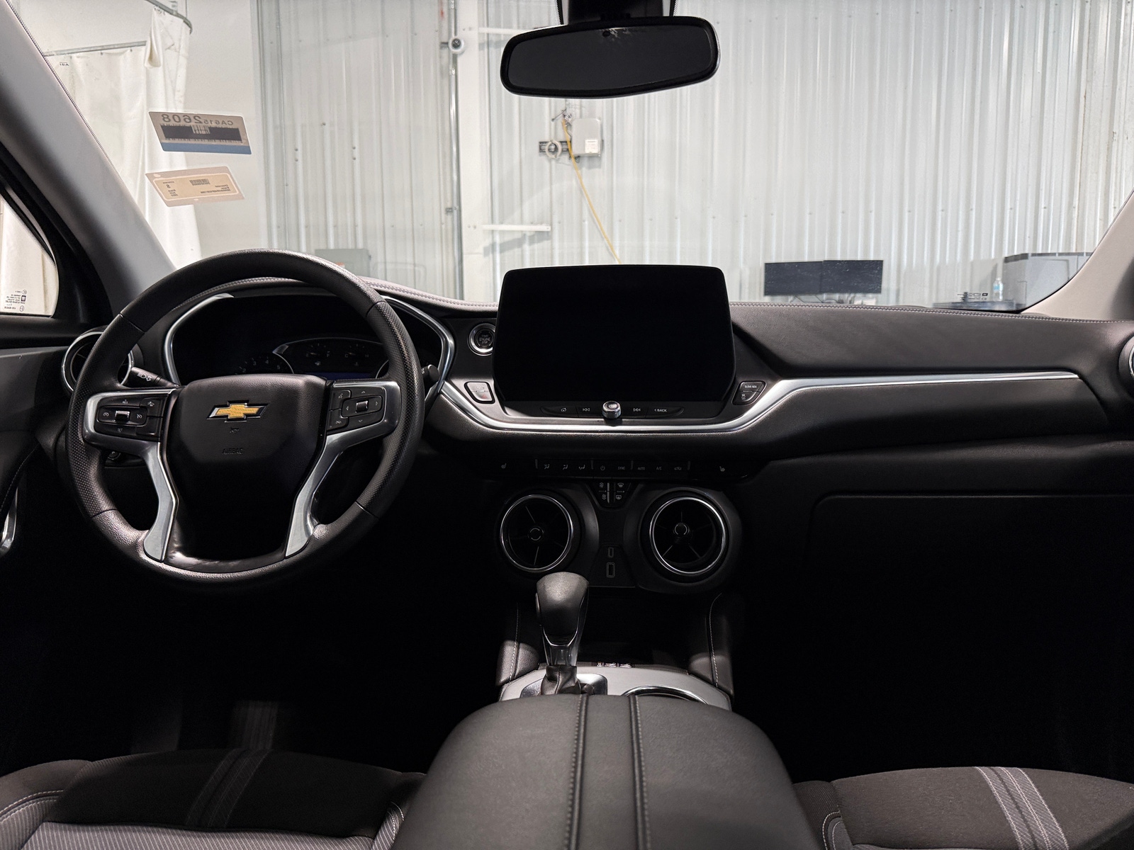 Thumbnail: 2023 Chevrolet Blazer - 3