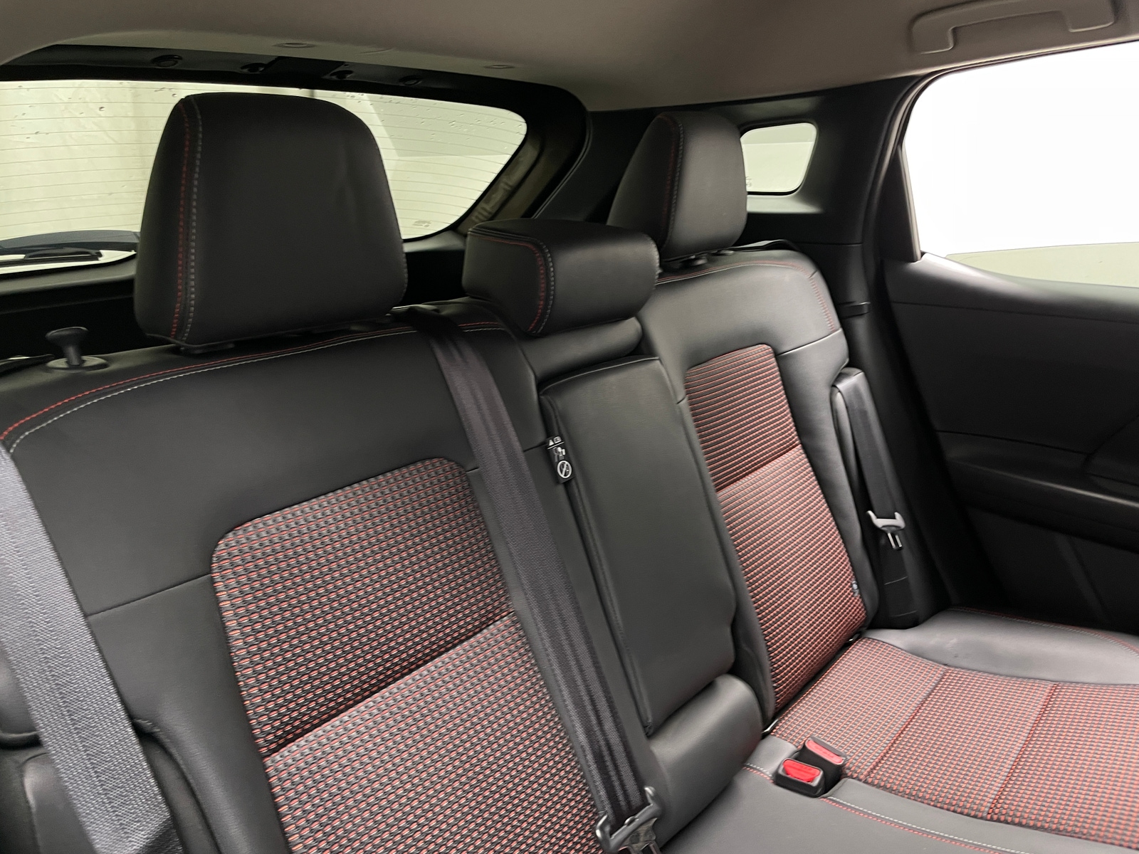 Thumbnail: 2026 Nissan Kicks - 5