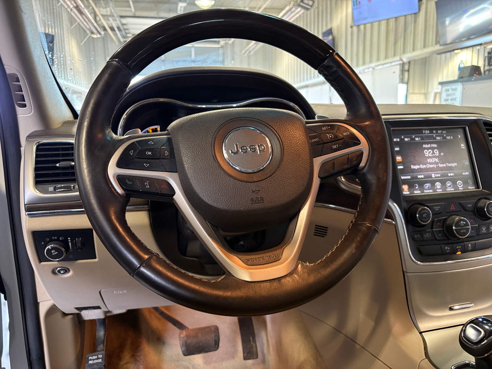 Thumbnail: 2014 Jeep Grand Cherokee - 4
