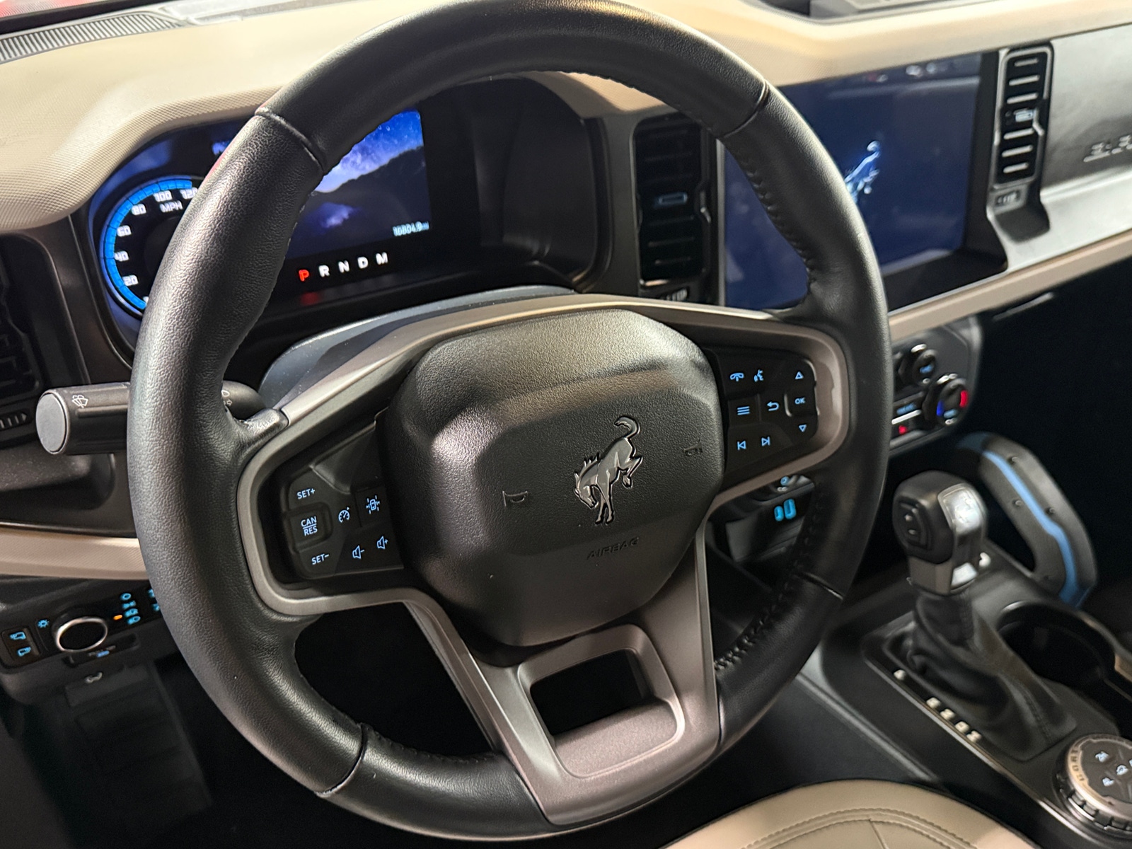 Thumbnail: 2023 Ford Bronco - 4