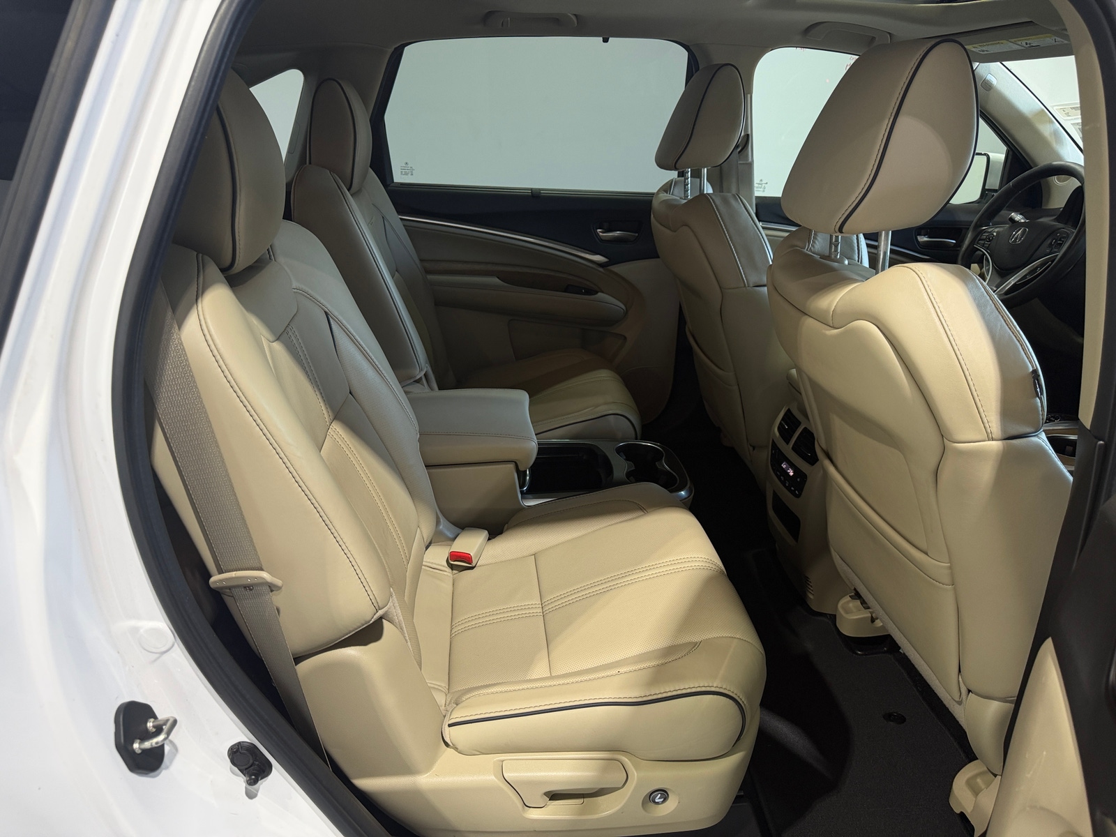 Thumbnail: 2020 Acura MDX - 5