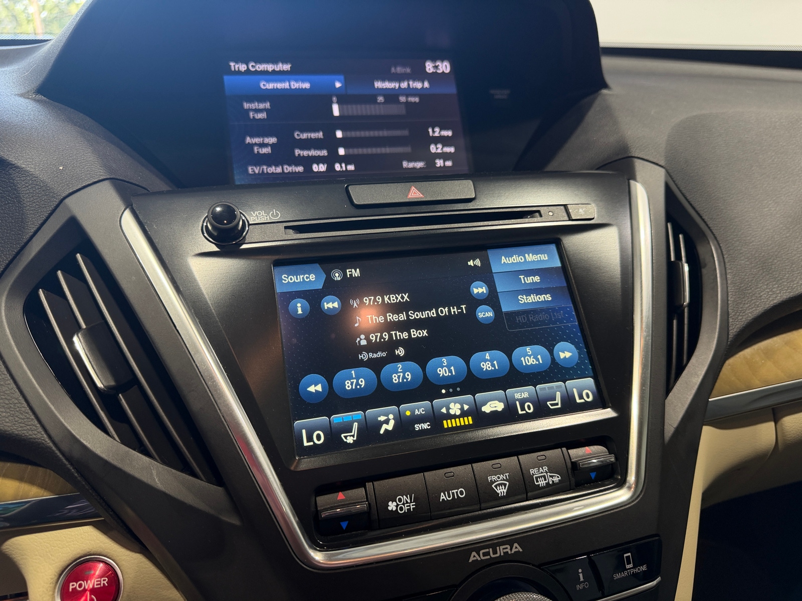 Thumbnail: 2020 Acura MDX - 3