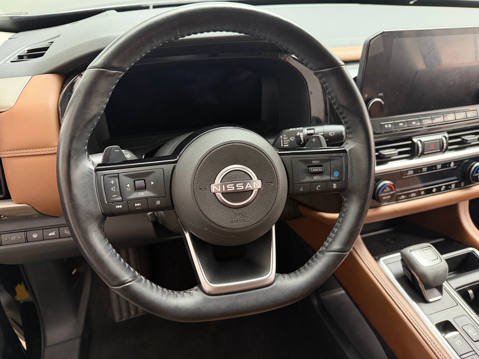 Thumbnail: 2023 Nissan Pathfinder - 4