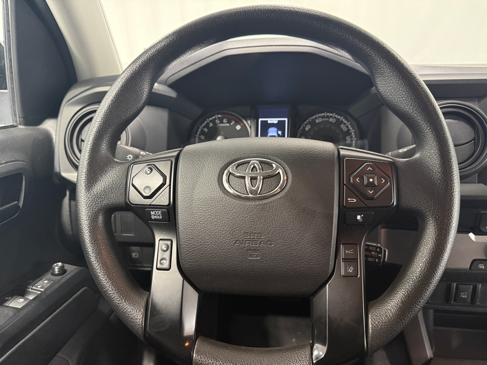 Thumbnail: 2021 Toyota Tacoma - 5
