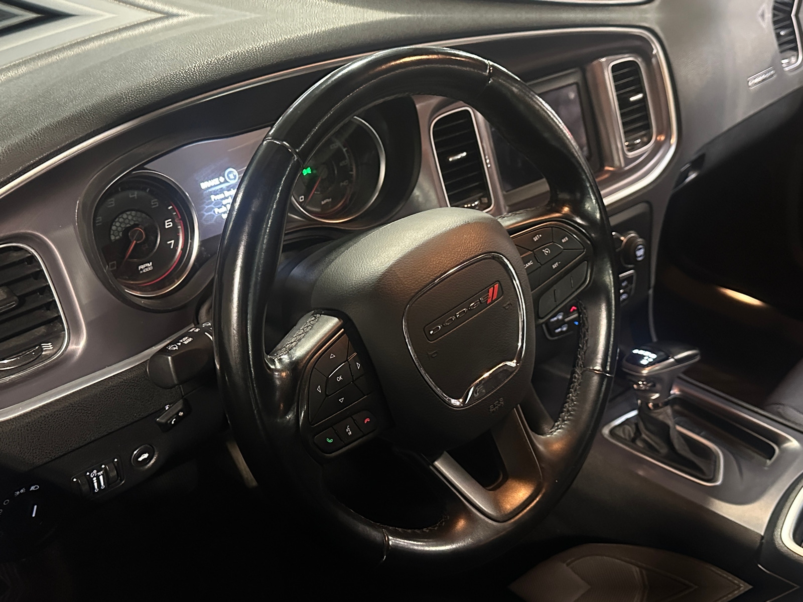 Thumbnail: 2020 Dodge Charger - 5