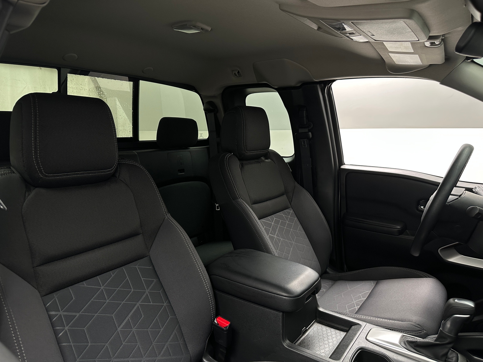 Thumbnail: 2025 Nissan Frontier - 2