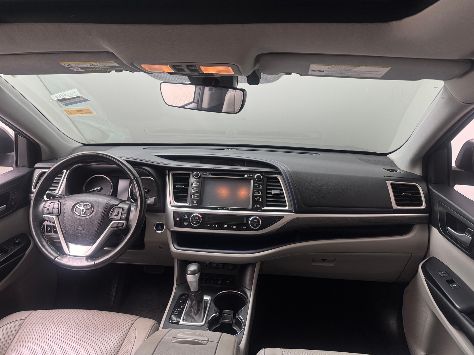 Thumbnail: 2017 Toyota Highlander - 2