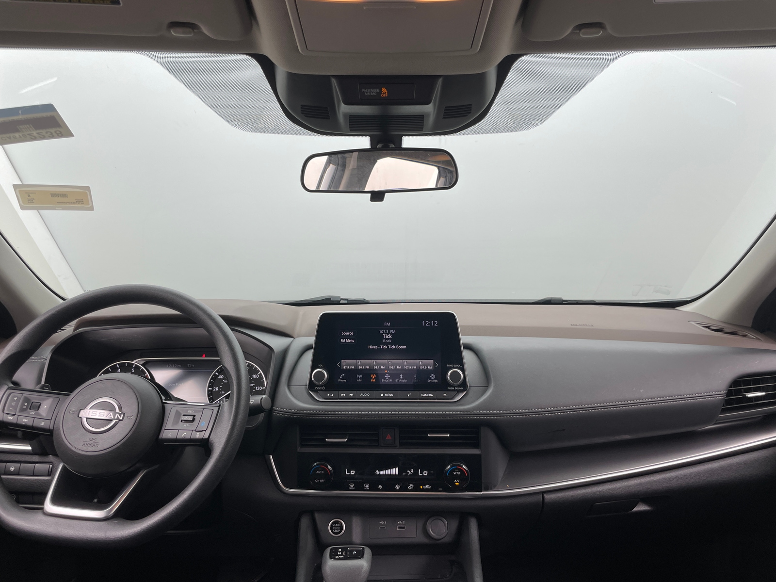 Thumbnail: 2023 Nissan Rogue - 3