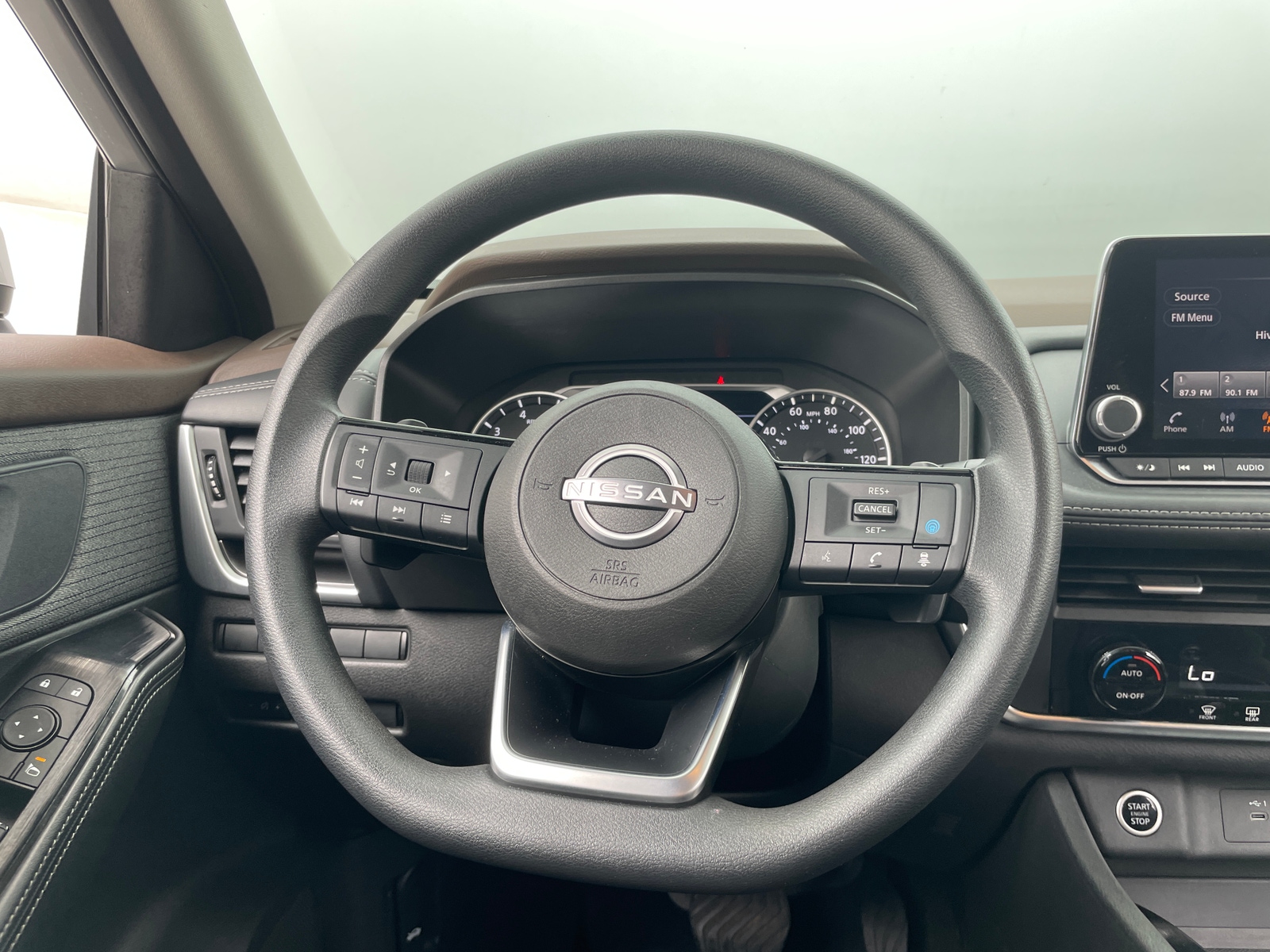 Thumbnail: 2023 Nissan Rogue - 5