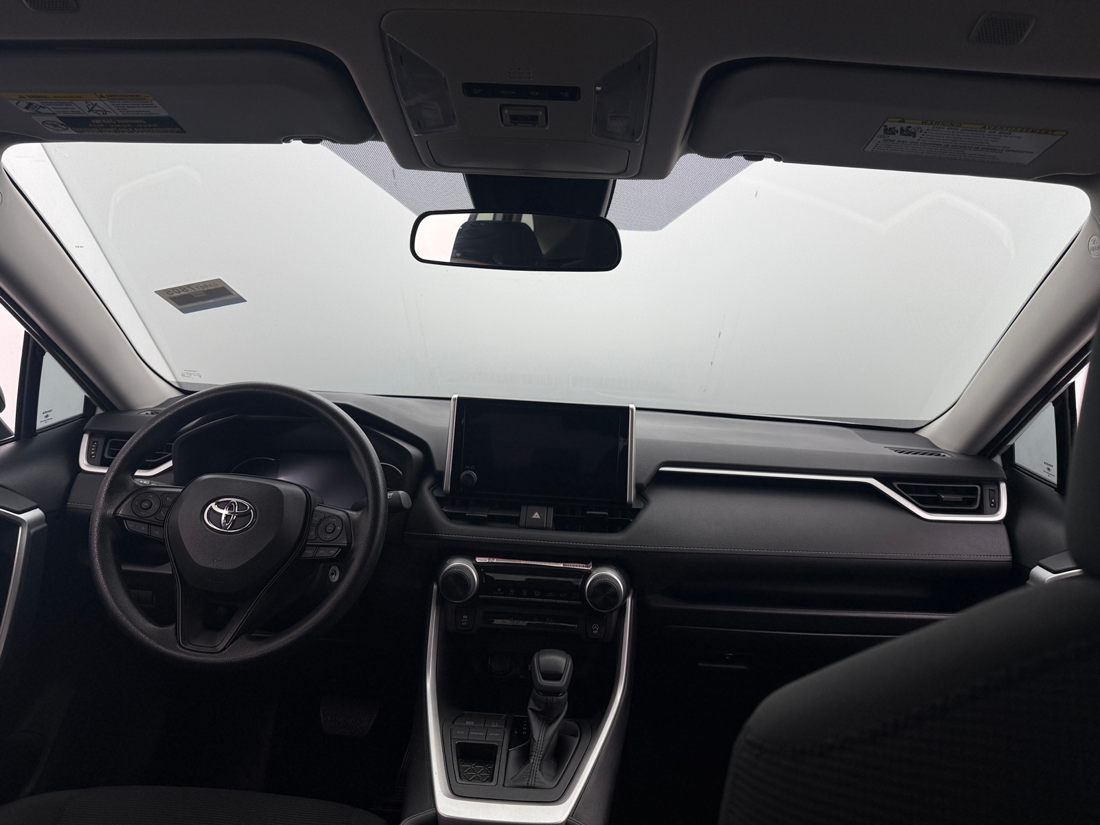 Thumbnail: 2025 Toyota RAV4 - 3