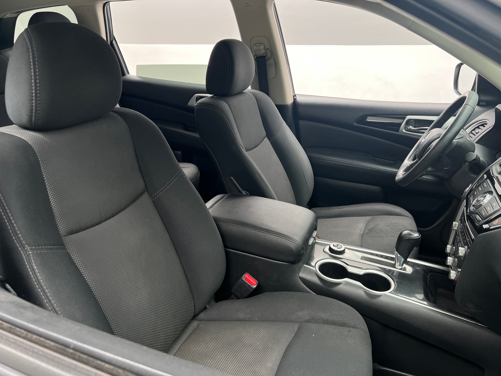 Thumbnail: 2019 Nissan Pathfinder - 2
