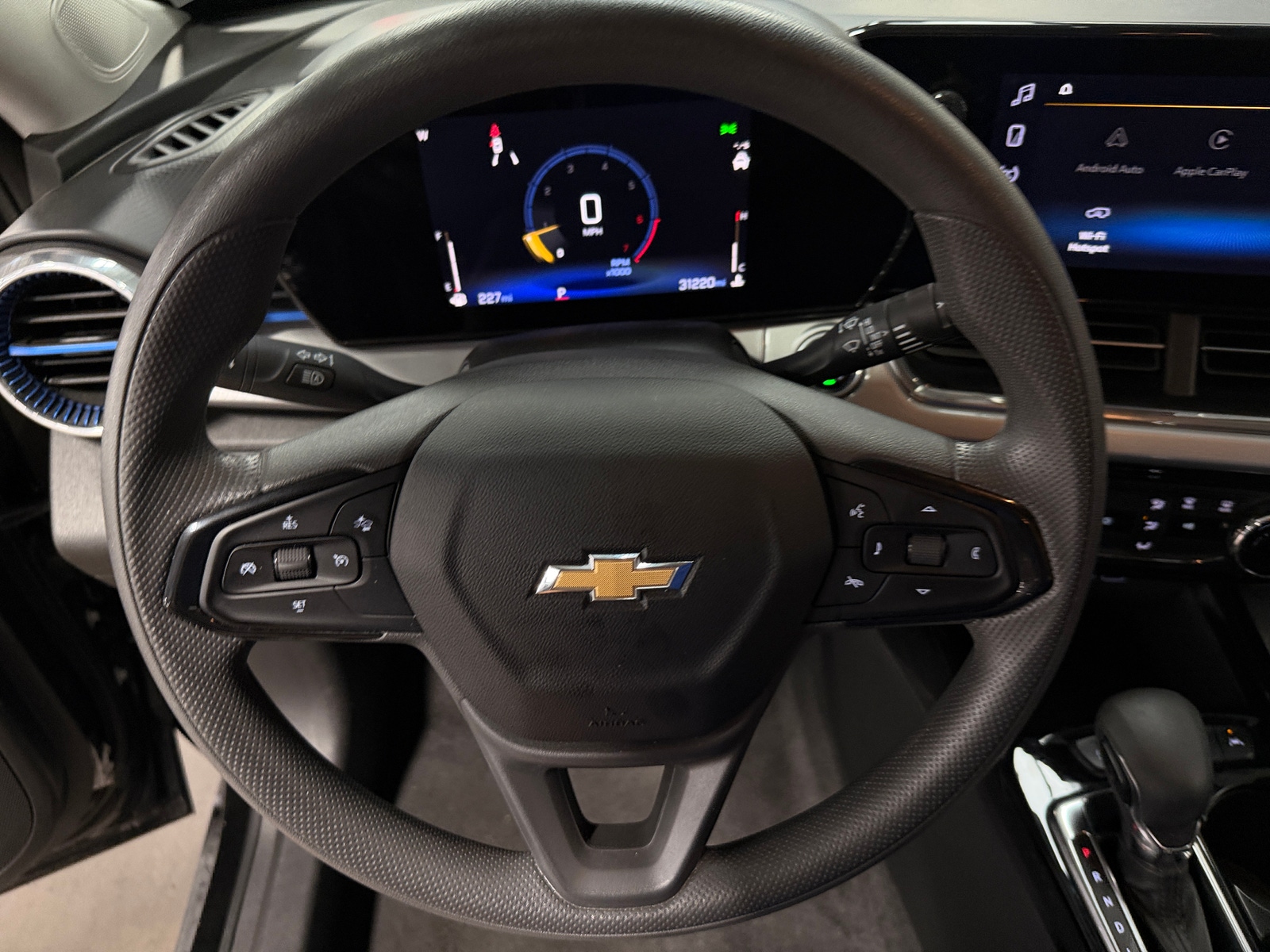 Thumbnail: 2025 Chevrolet Trax - 4