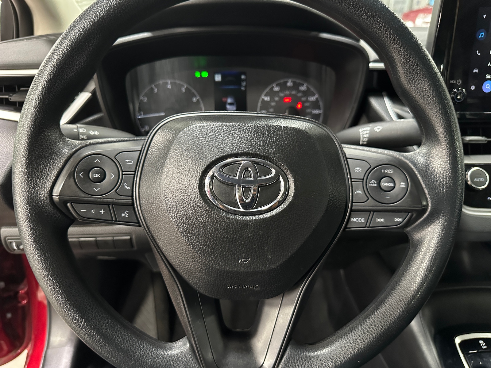 Thumbnail: 2025 Toyota Corolla - 5