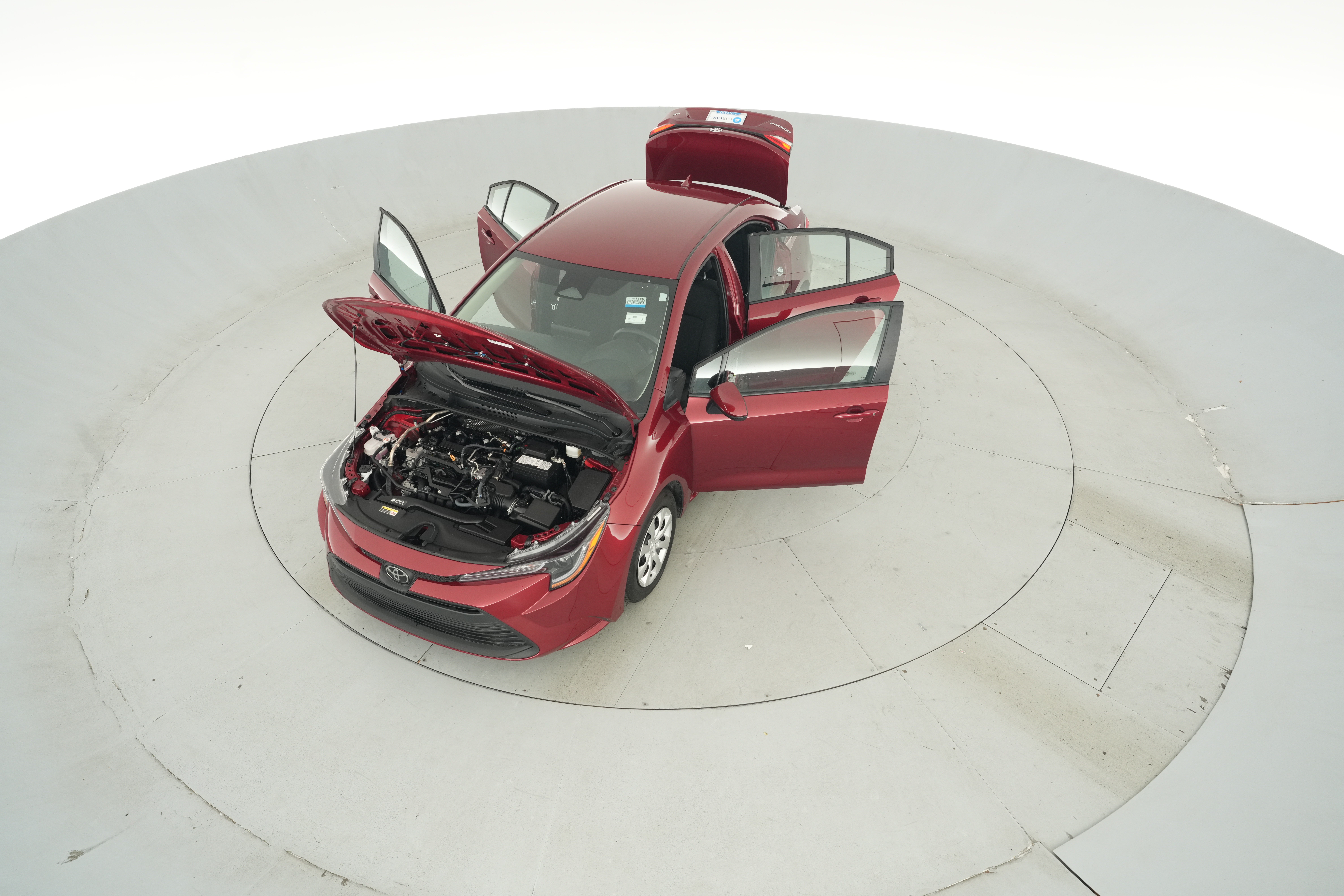 2025 Toyota Corolla LE - Photo 33