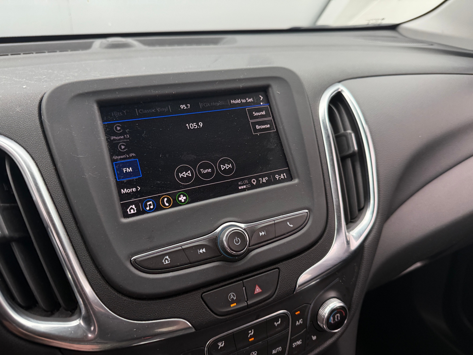Thumbnail: 2024 Chevrolet Equinox - 4