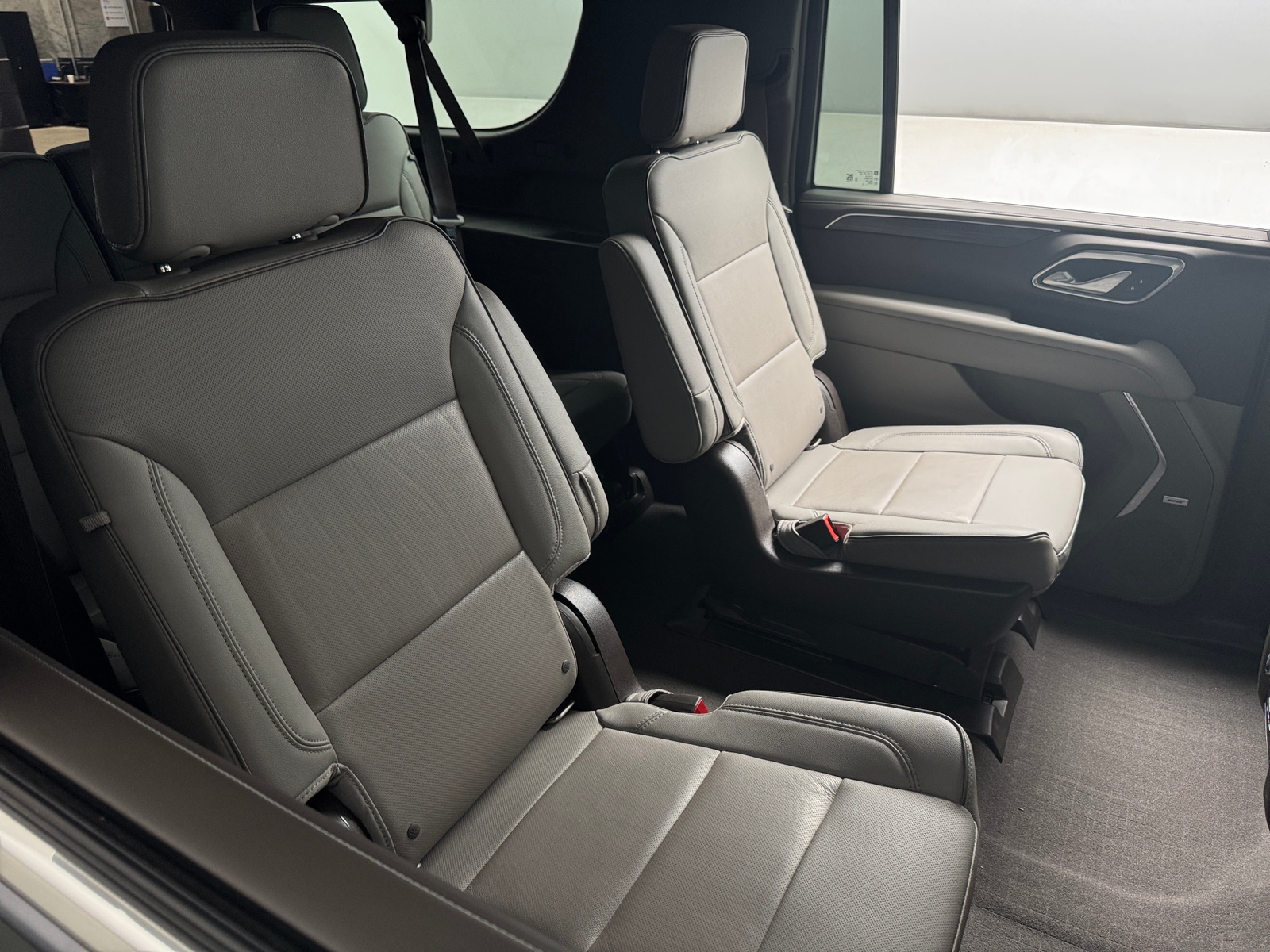 Thumbnail: 2022 GMC Yukon XL - 5