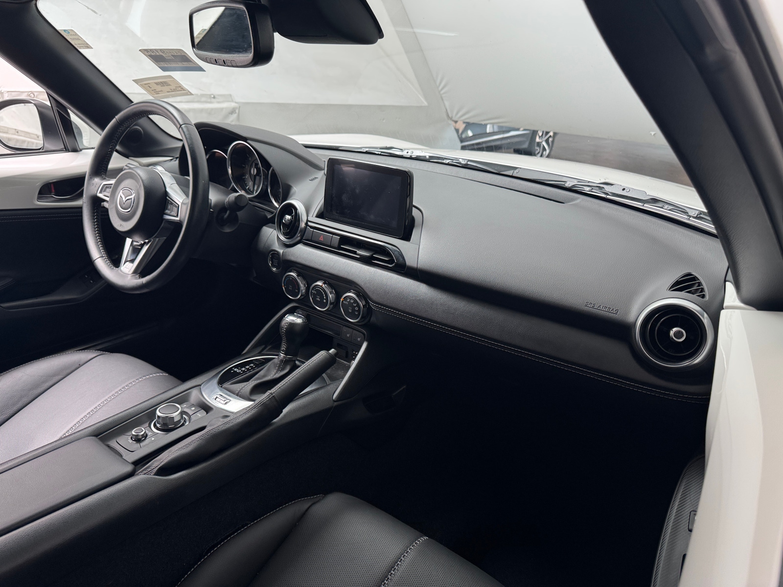 Thumbnail: 2023 Mazda MX-5 Miata - 2