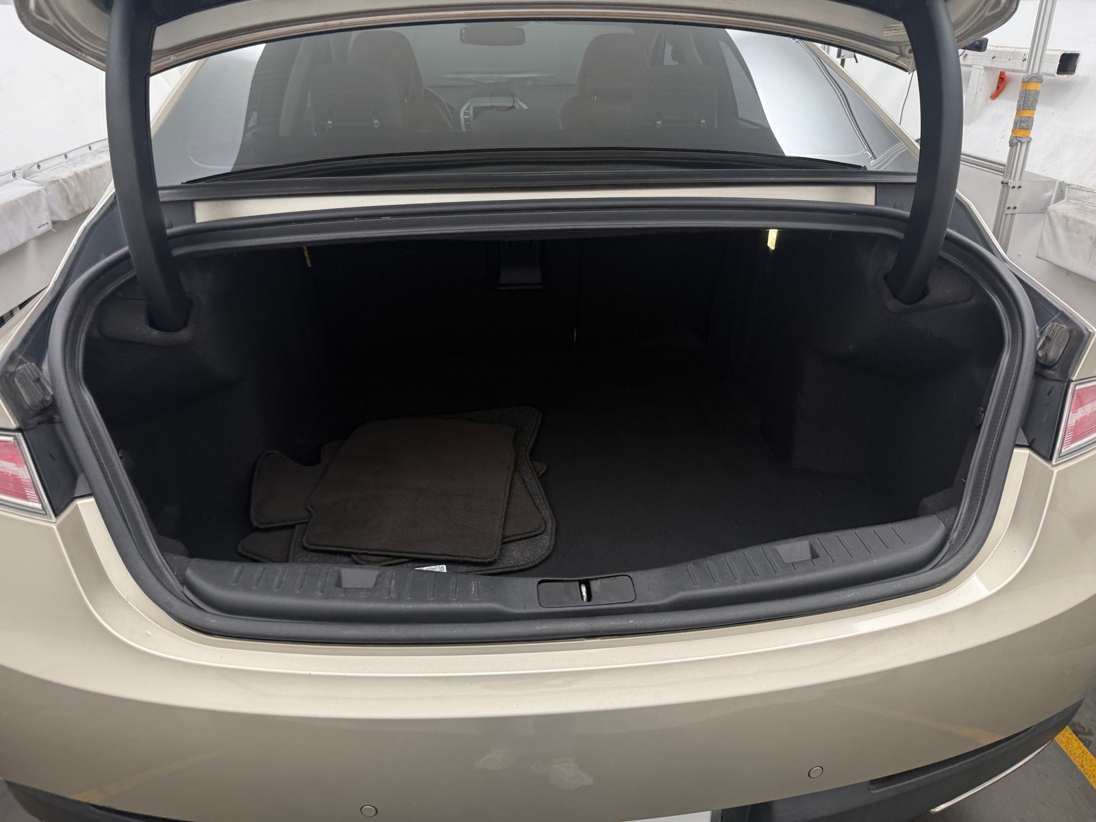 Thumbnail: 2017 Lincoln MKZ - 6