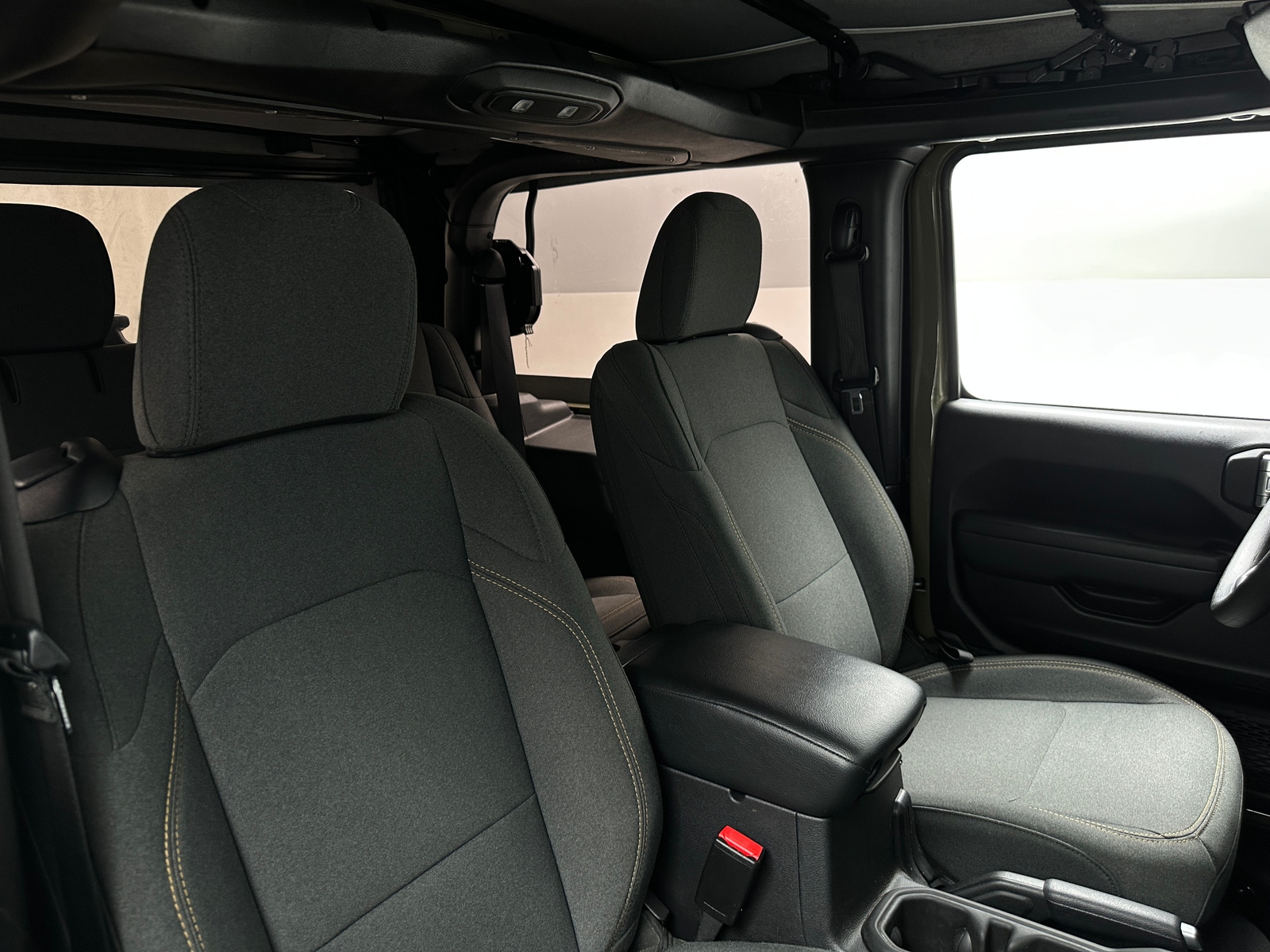 Thumbnail: 2025 Jeep Wrangler - 2