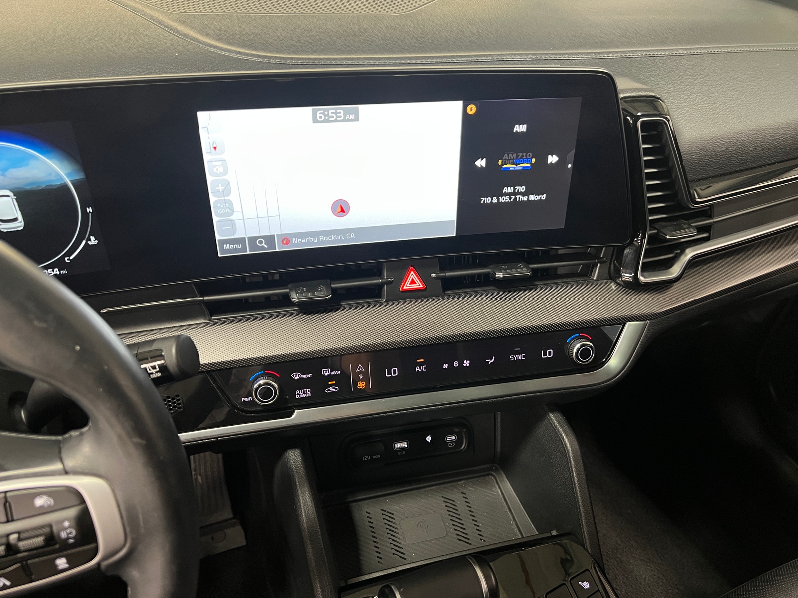 Thumbnail: 2024 Kia Sportage - 3
