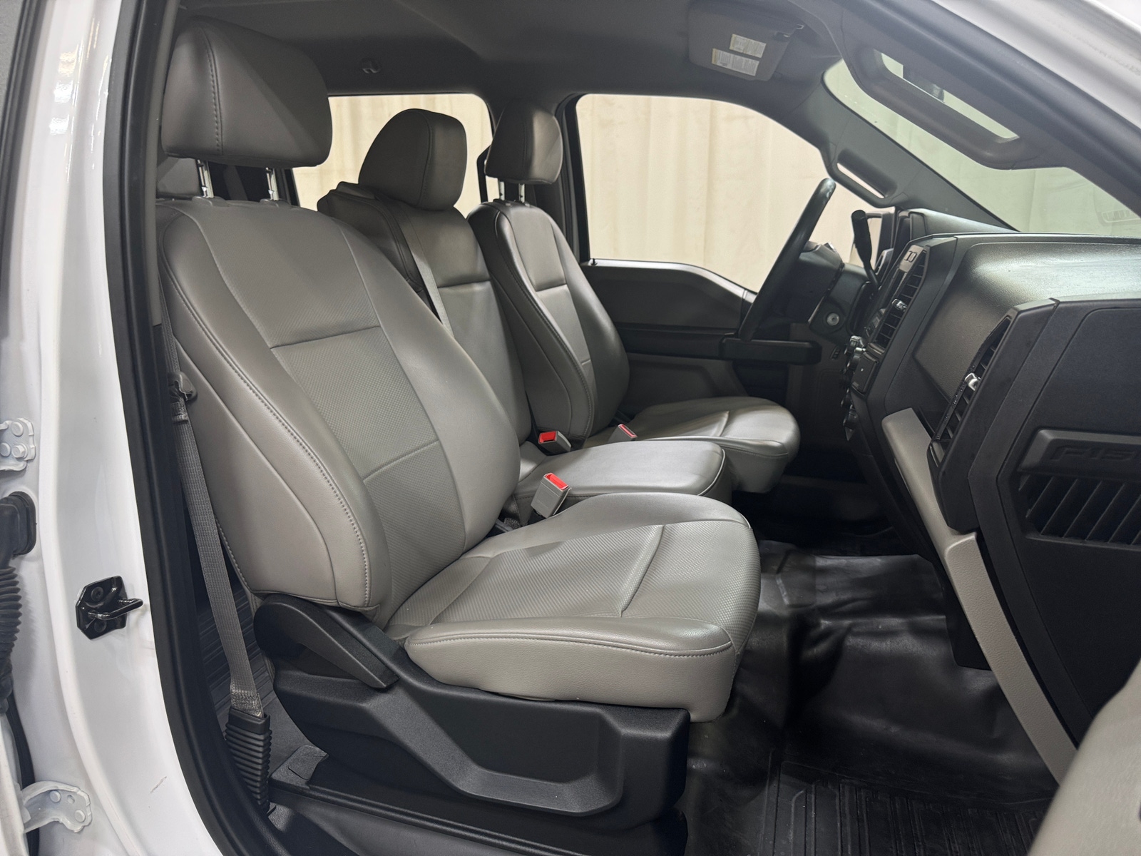 Thumbnail: 2019 Ford Econoline - 2
