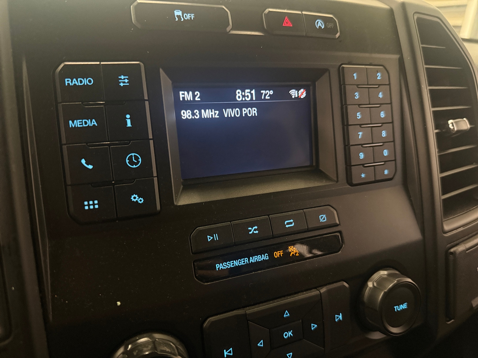 Thumbnail: 2019 Ford Econoline - 4
