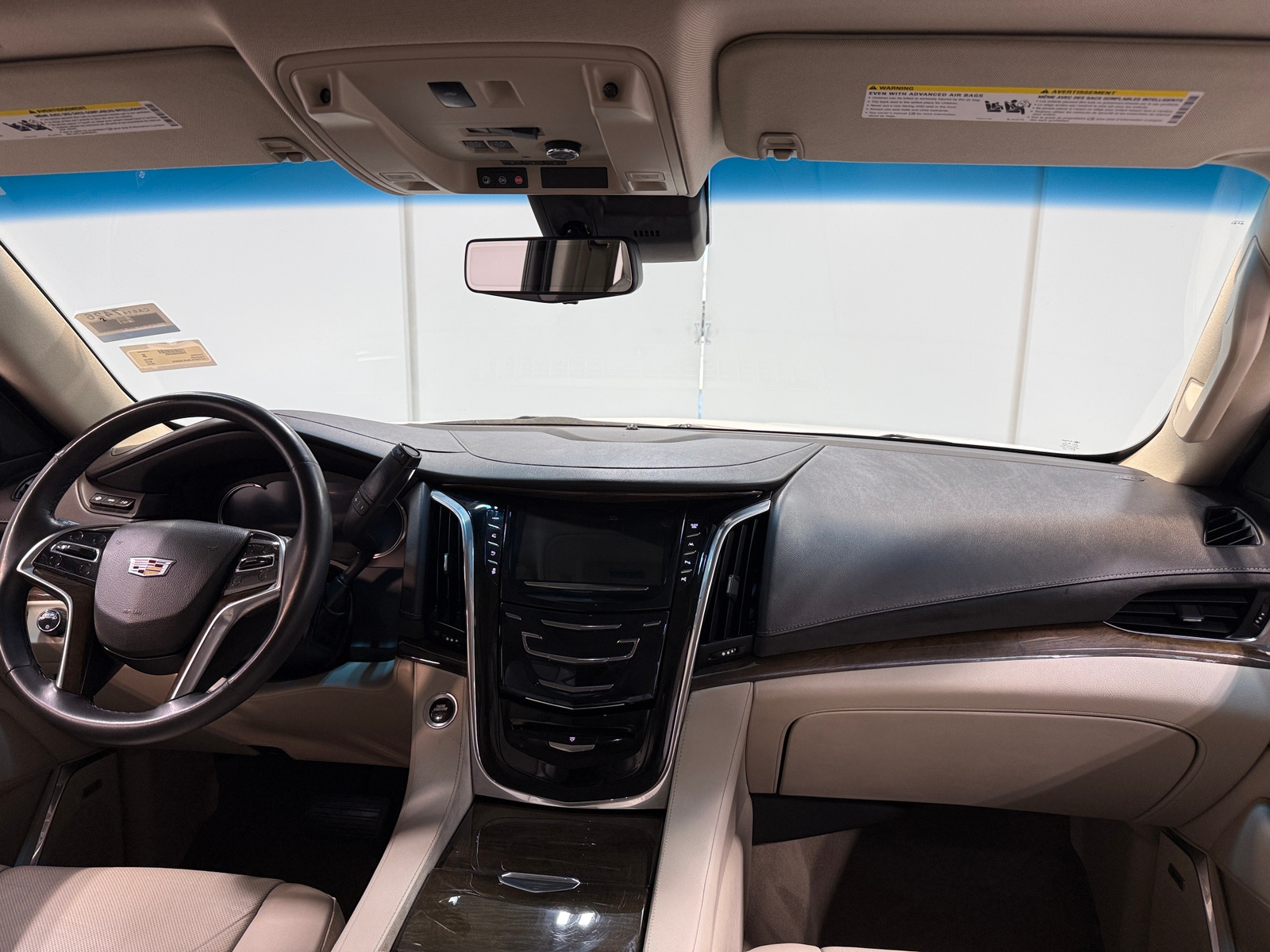 Thumbnail: 2018 Cadillac Escalade - 2