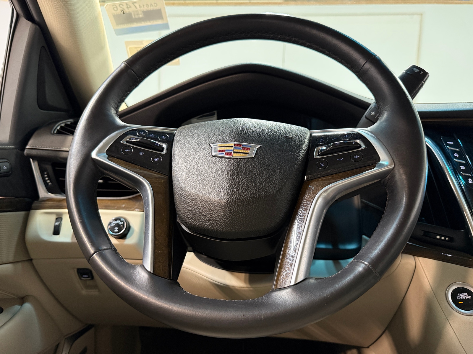 Thumbnail: 2018 Cadillac Escalade - 4