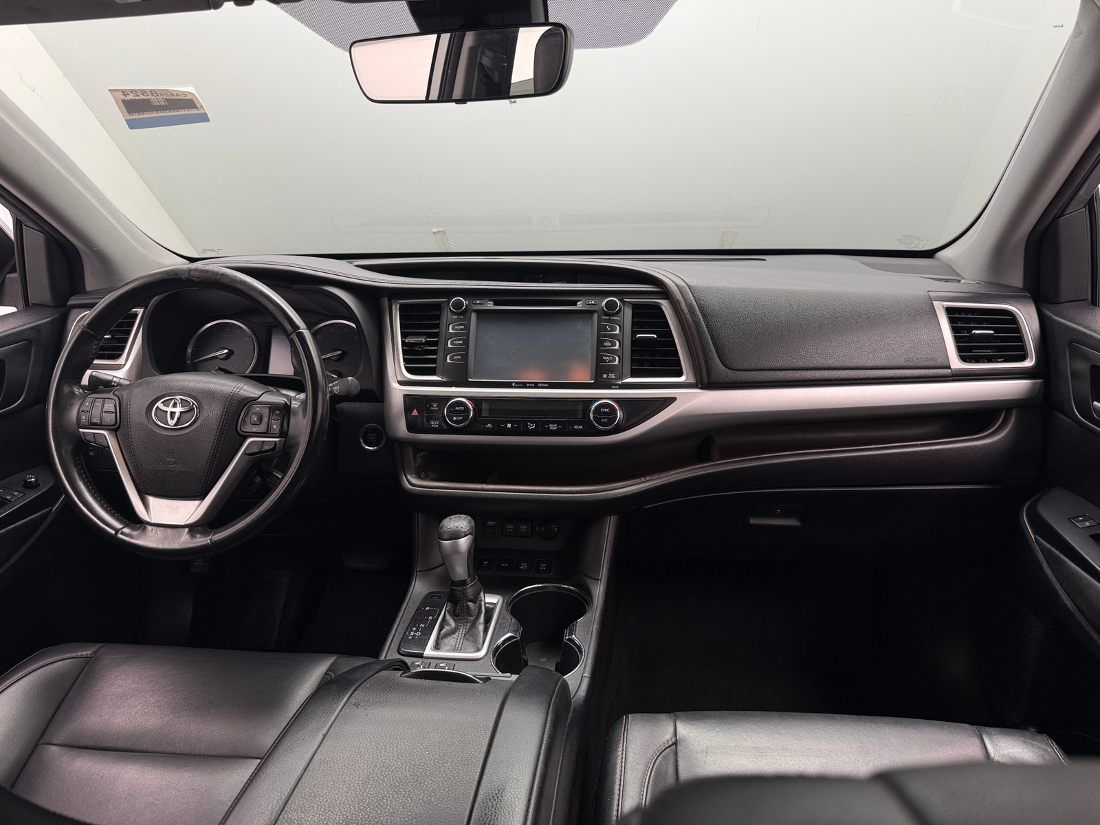 Thumbnail: 2018 Toyota Highlander - 2