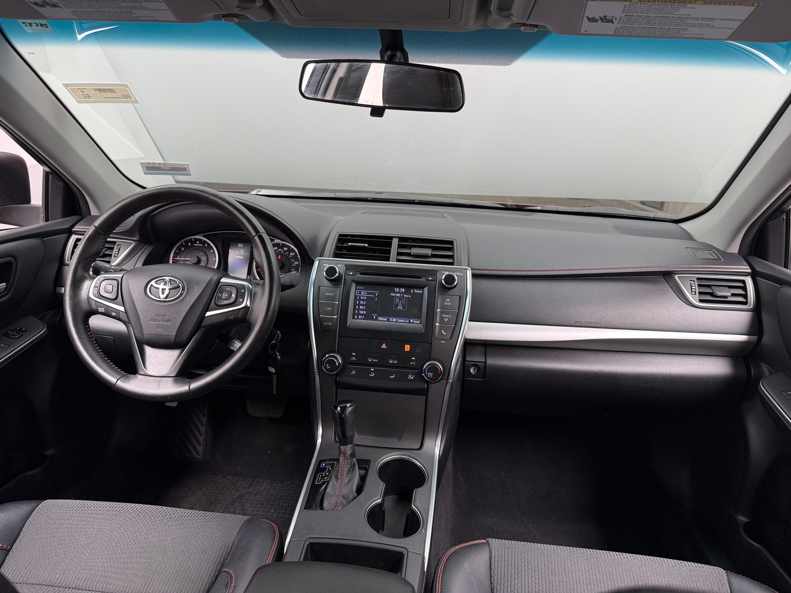 Thumbnail: 2016 Toyota Camry - 3
