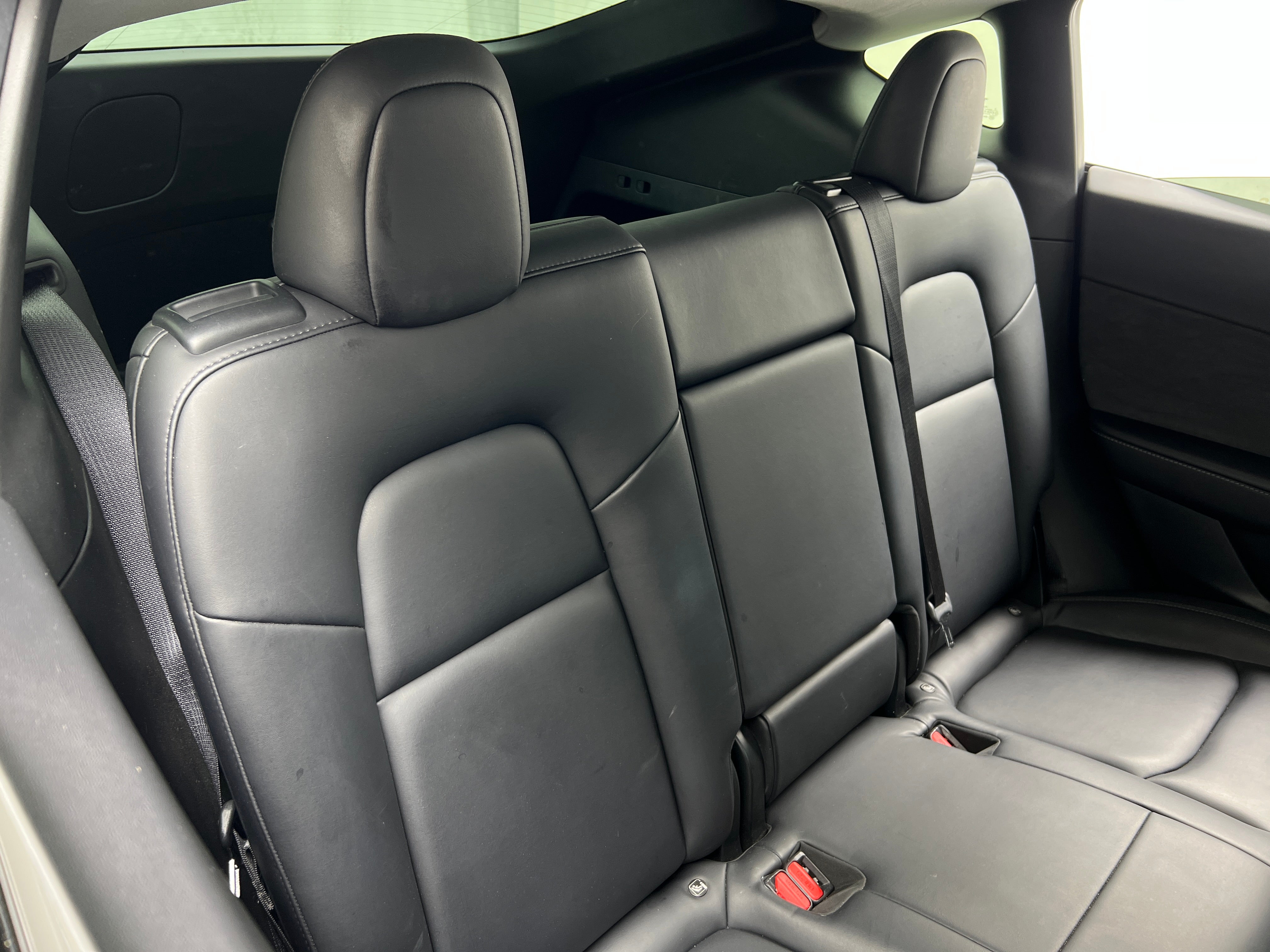 Used 2021 Tesla Model Y Long Range with VIN 5YJYGDEE5MF062723 for sale in Pewaukee, WI