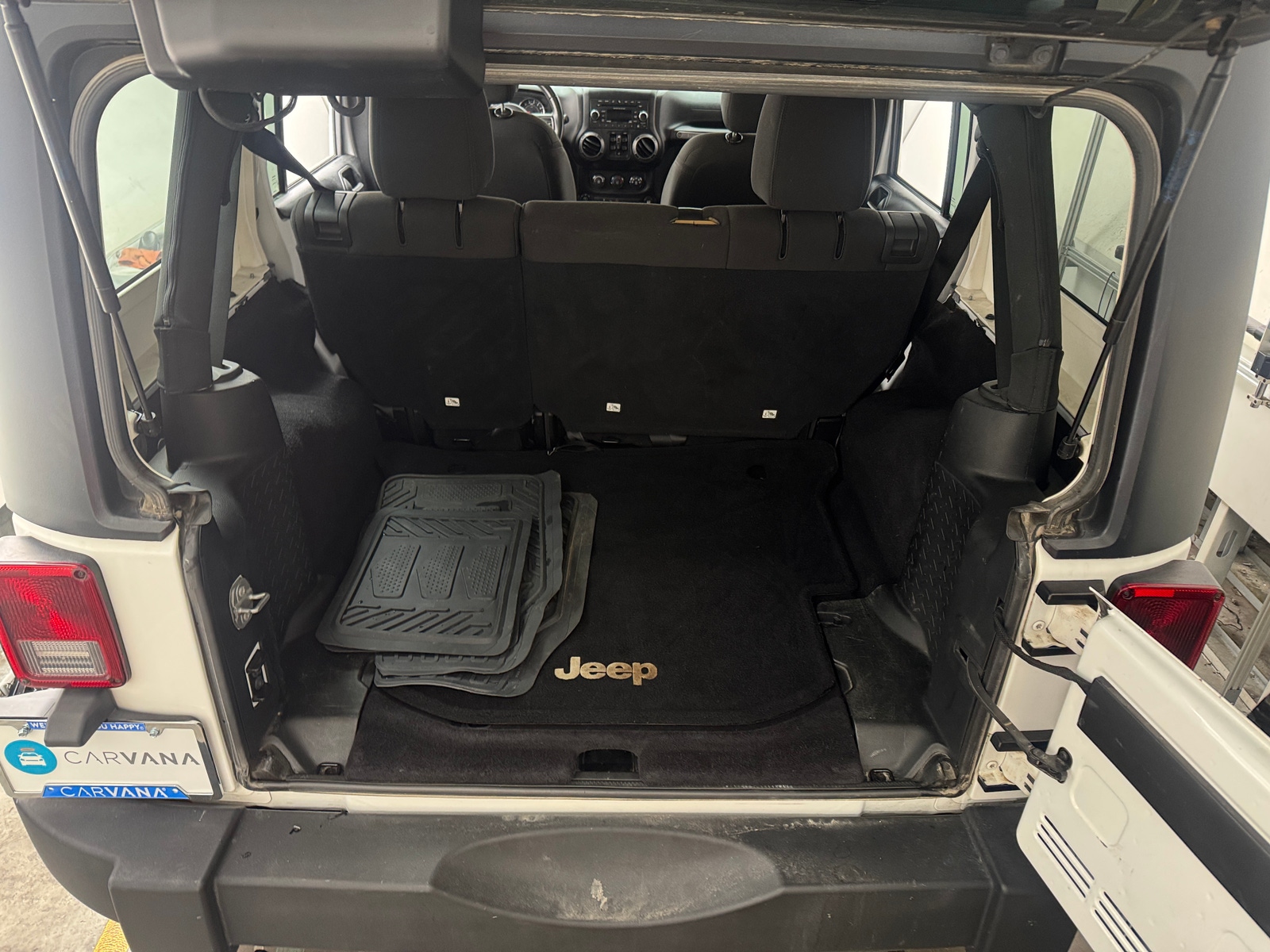 Thumbnail: 2017 Jeep Wrangler - 7