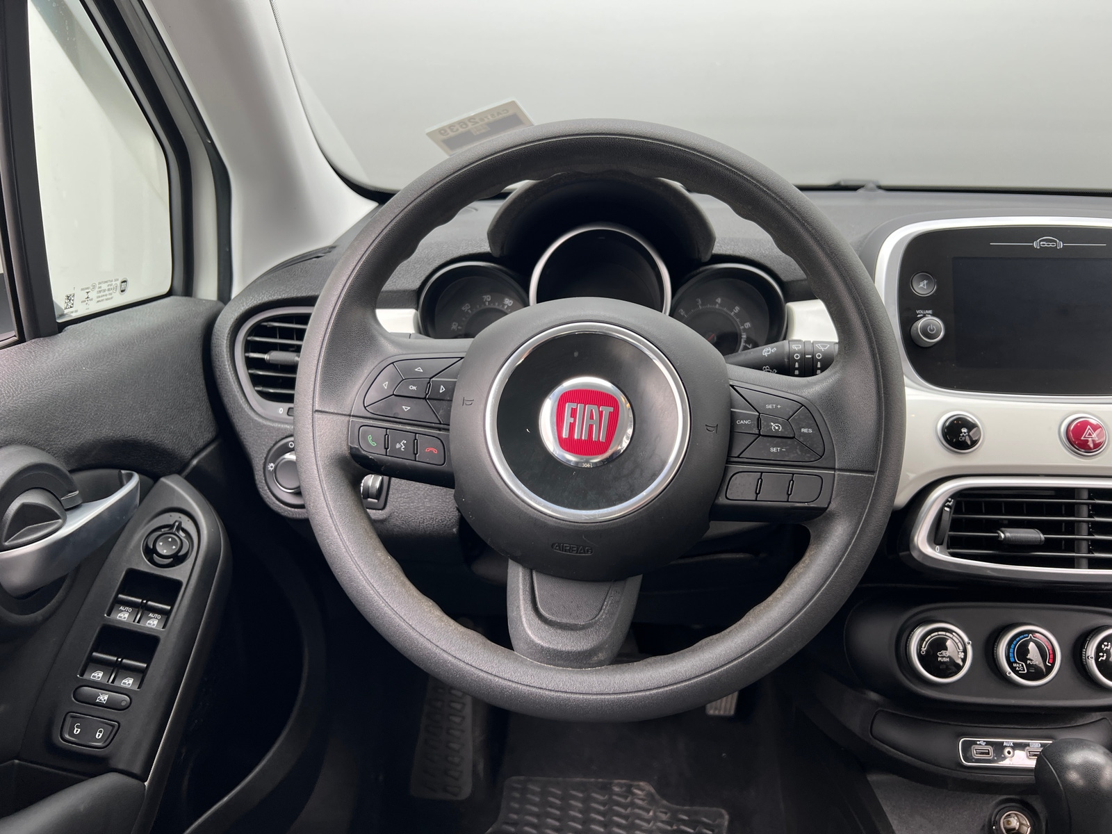 Thumbnail: 2018 Fiat 500X - 5