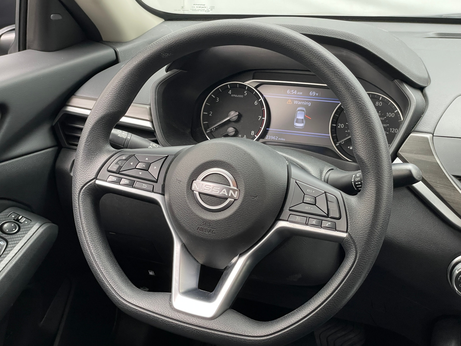 Thumbnail: 2025 Nissan Altima - 5