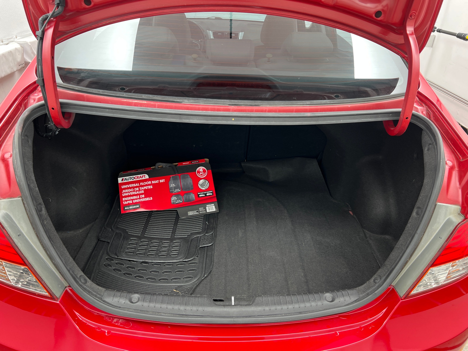 Thumbnail: 2012 Hyundai Accent - 7