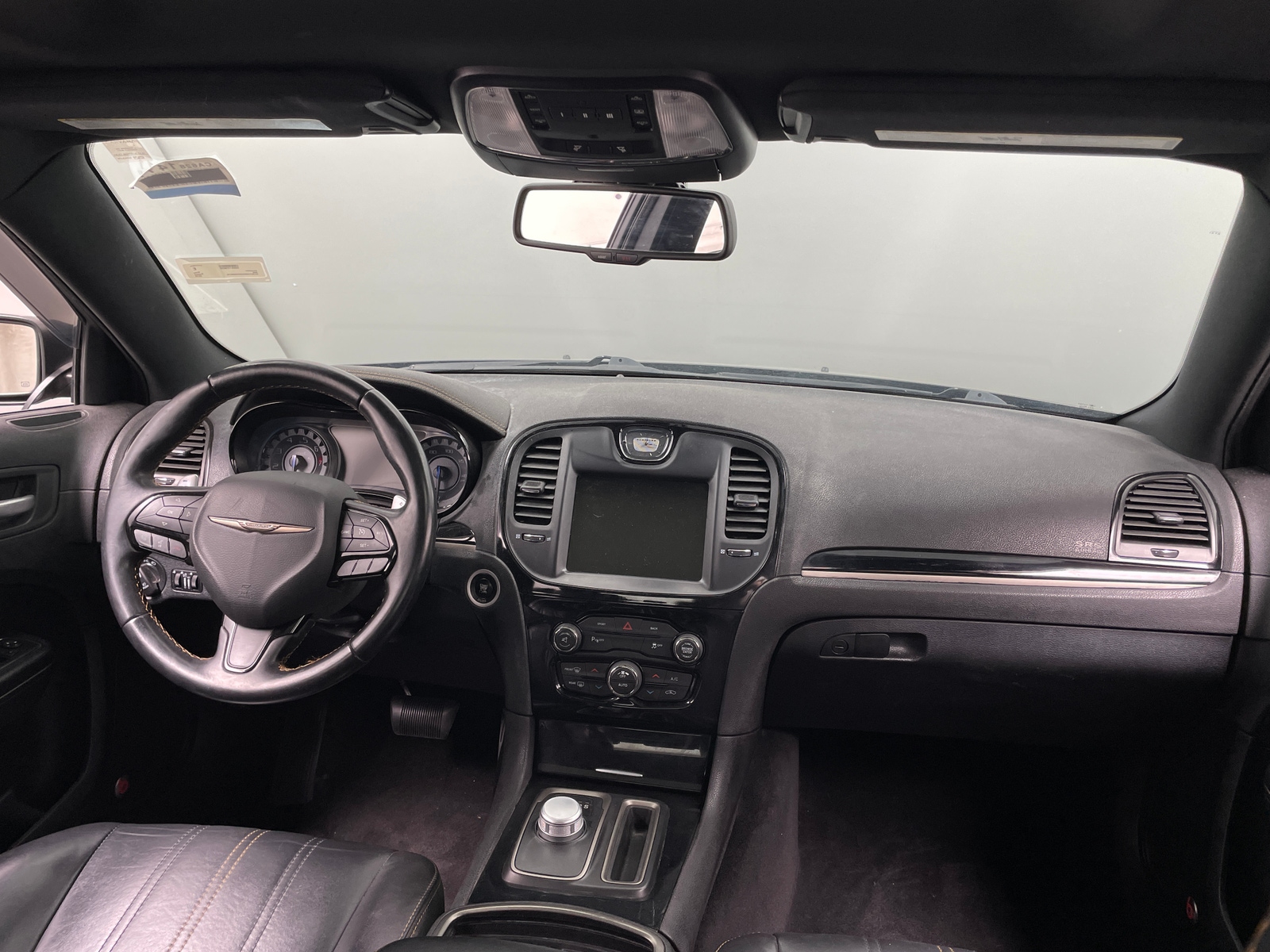 Thumbnail: 2016 Chrysler 300 - 2