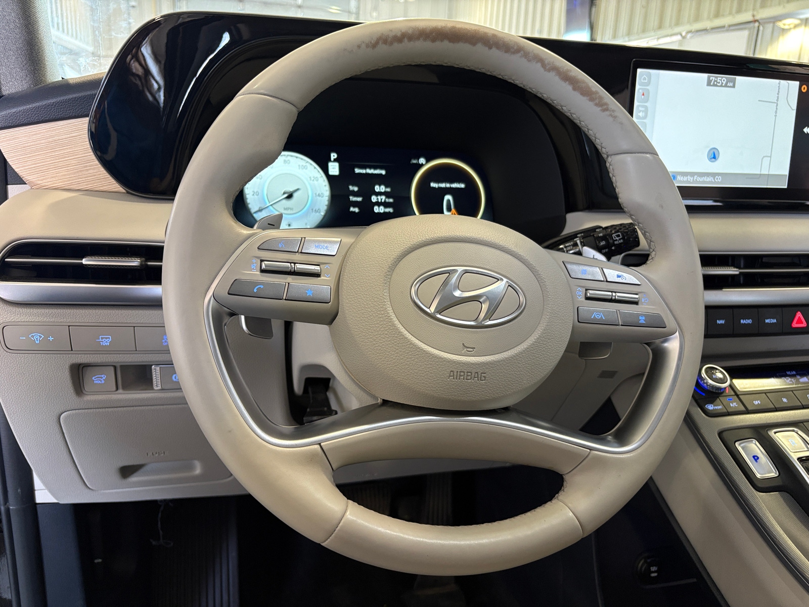 Thumbnail: 2023 Hyundai Palisade - 4