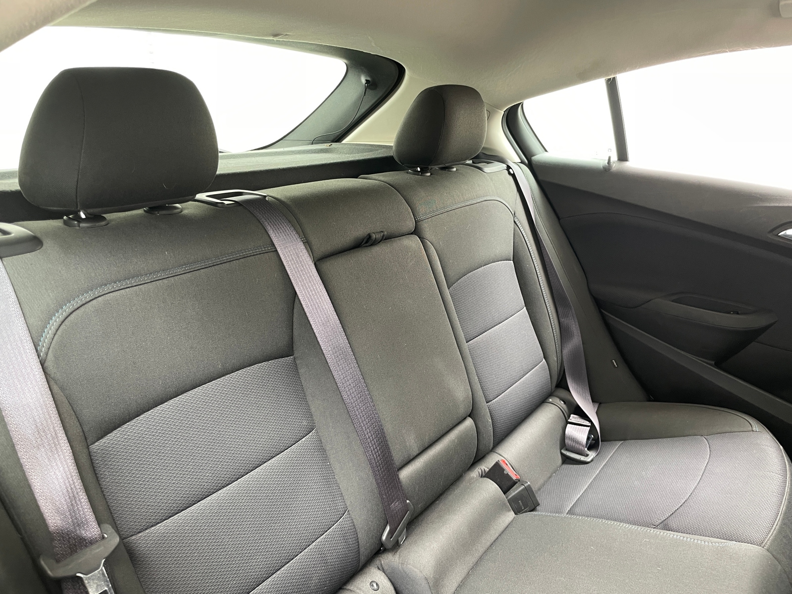 Thumbnail: 2017 Chevrolet Cruze - 6