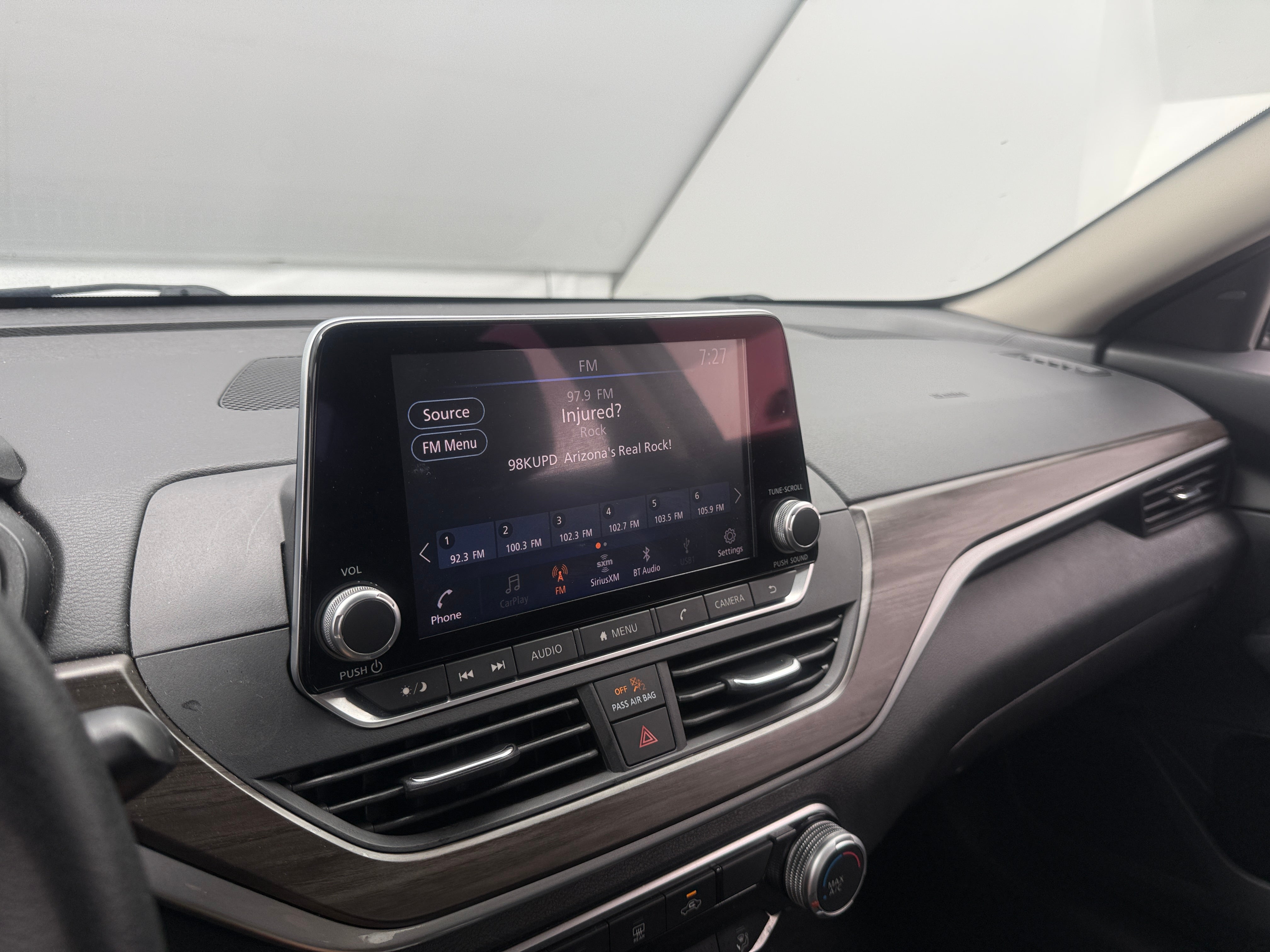 2024 Nissan Altima SV - Photo 11
