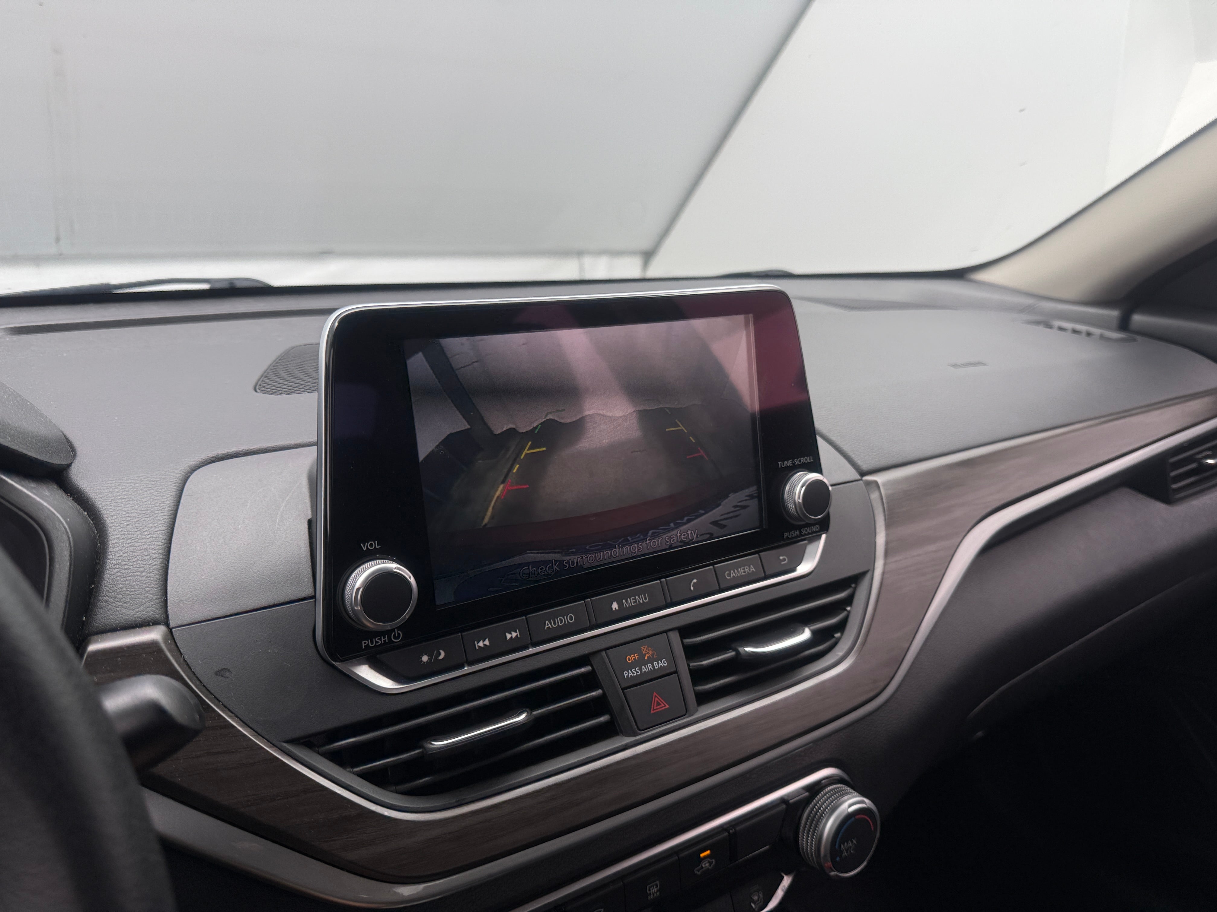 2024 Nissan Altima SV - Photo 12