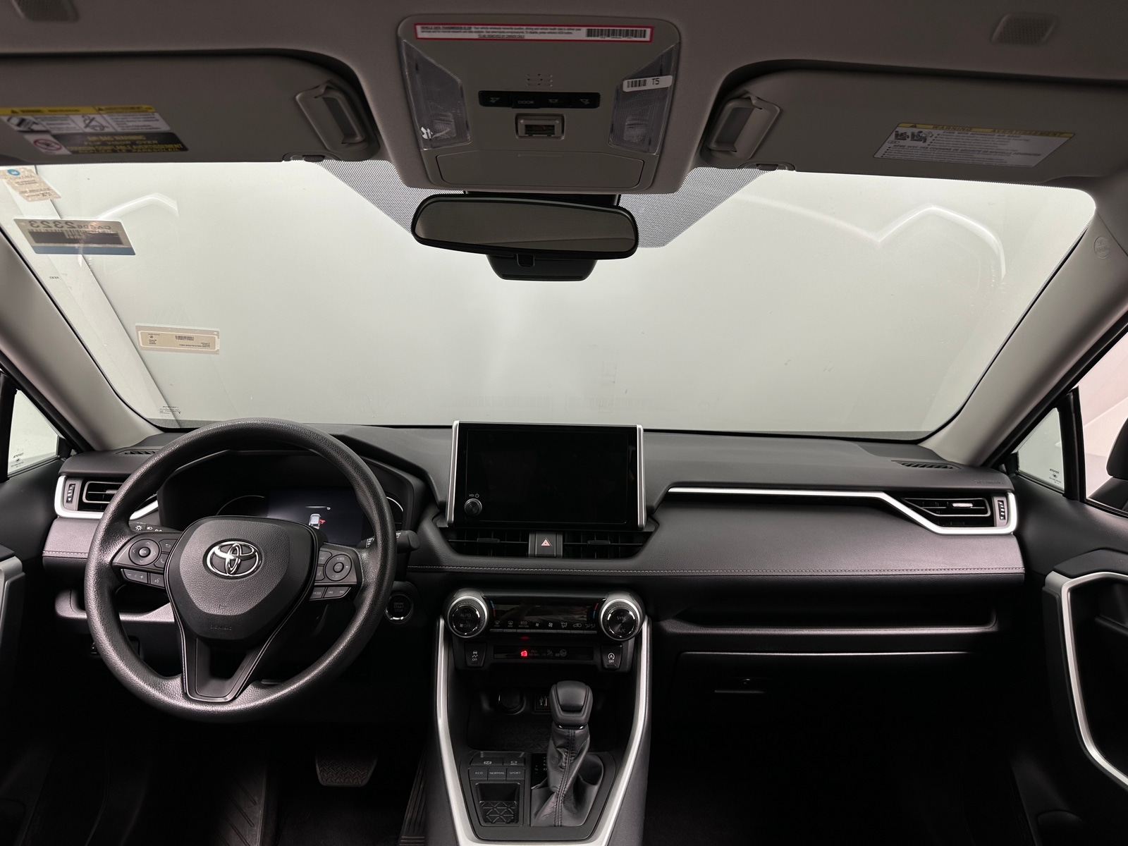 Thumbnail: 2023 Toyota RAV4 - 3