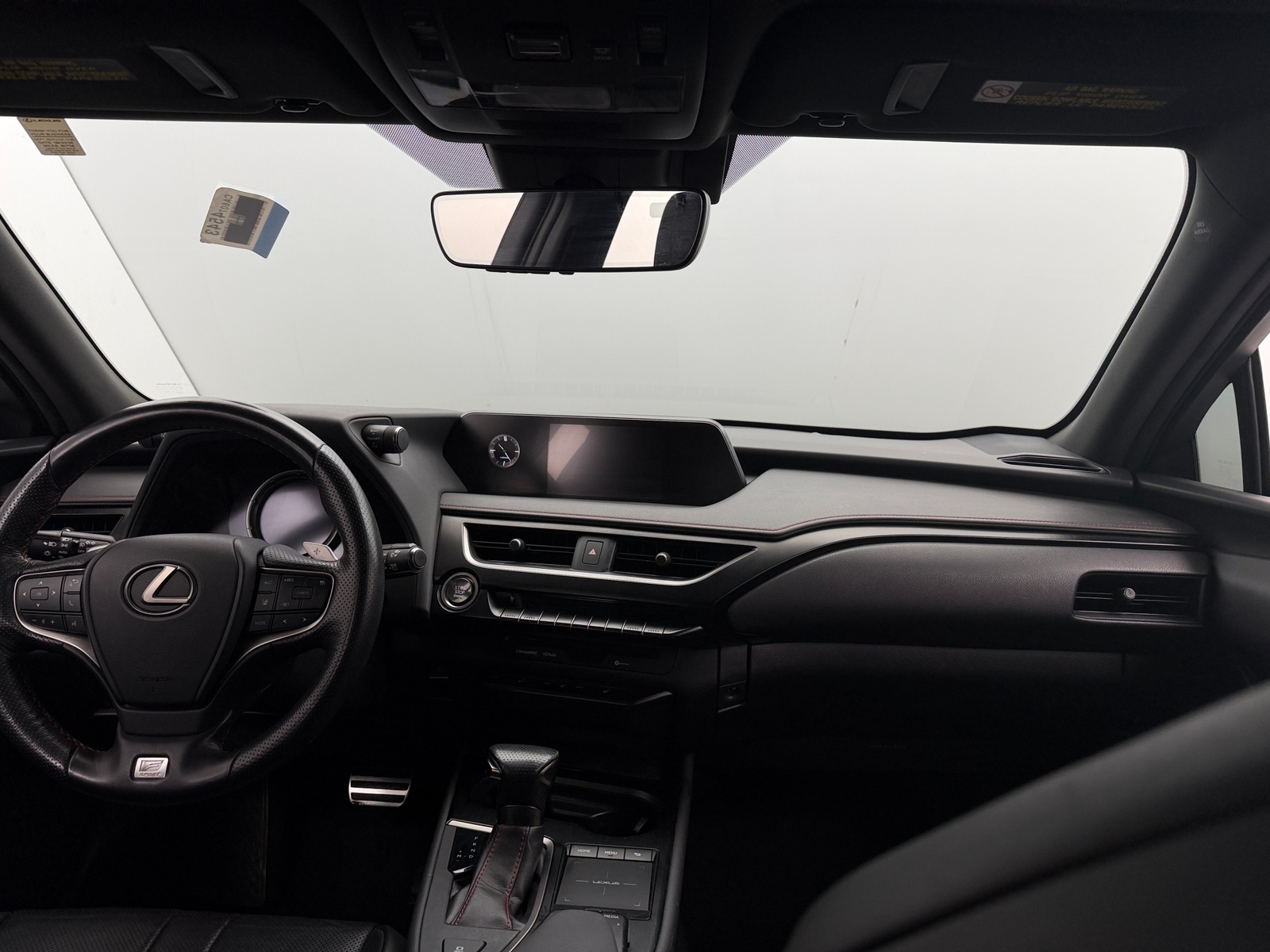 Thumbnail: 2019 Lexus UX - 2