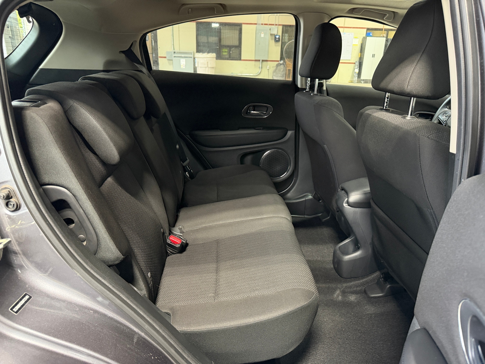 Thumbnail: 2016 Honda HR-V - 6