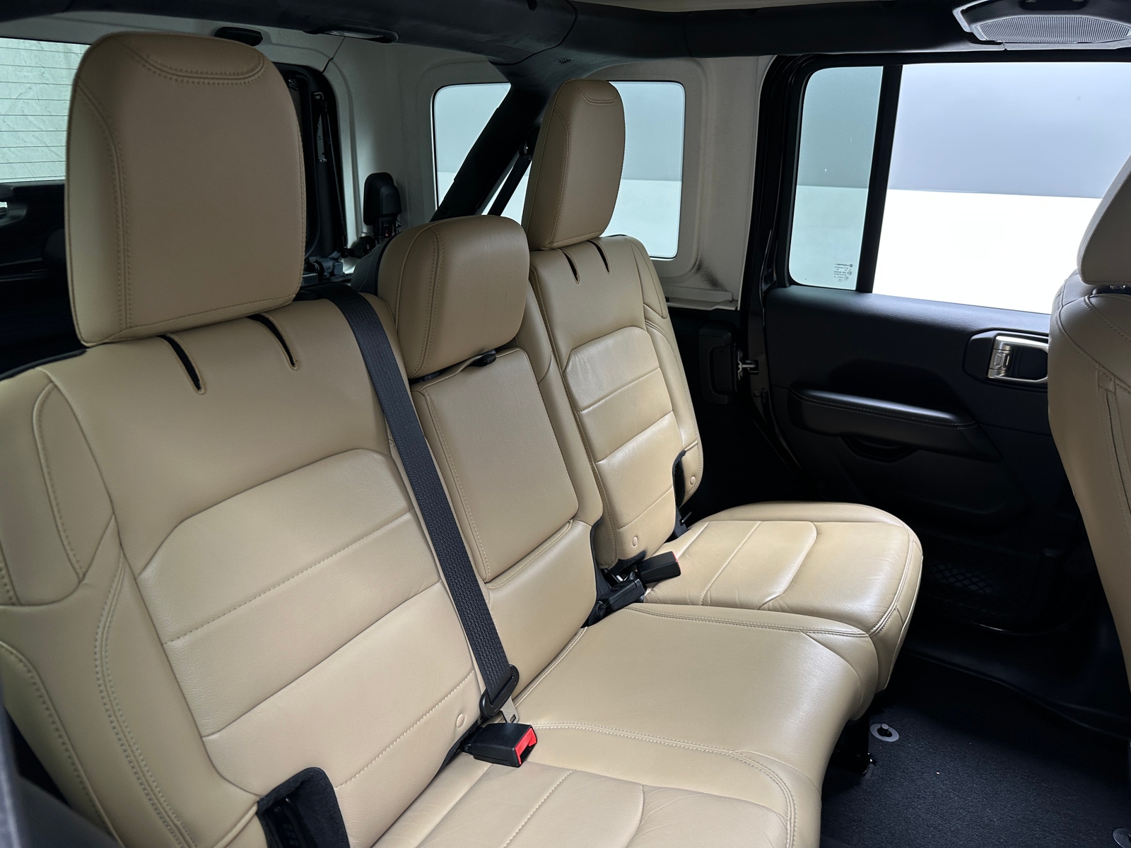 Thumbnail: 2018 Jeep Wrangler - 5