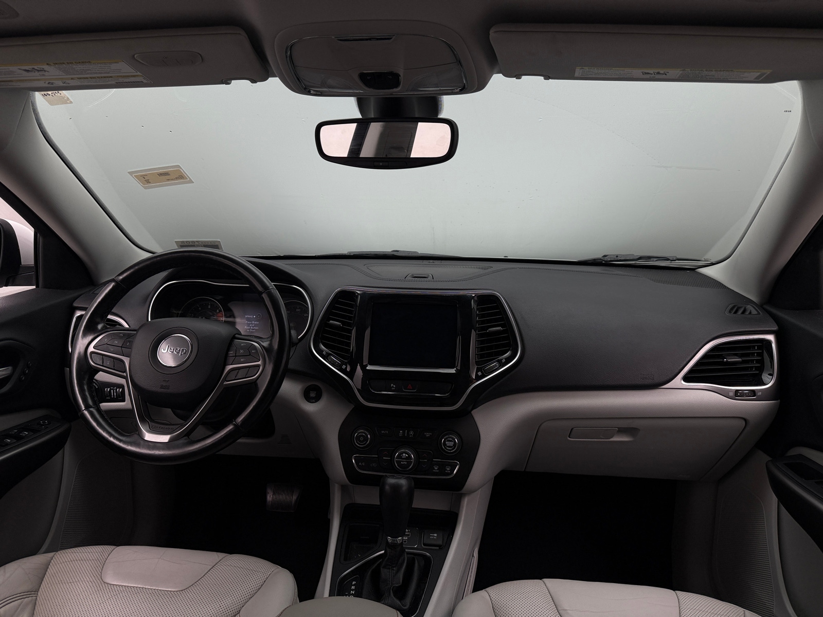 Thumbnail: 2020 Jeep Cherokee - 2