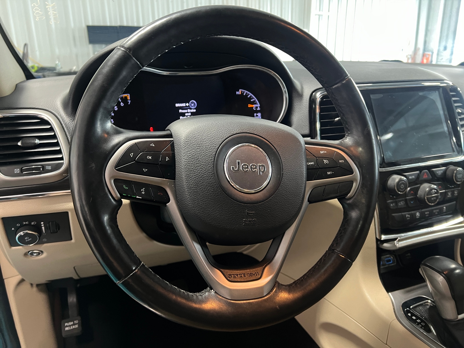 Thumbnail: 2020 Jeep Grand Cherokee - 4
