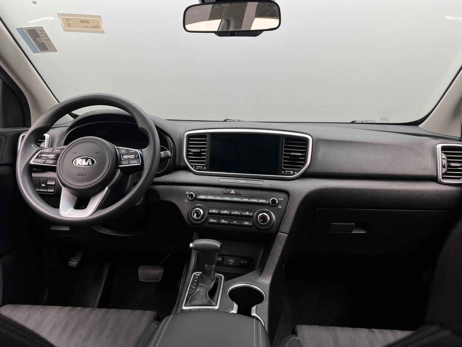 Thumbnail: 2020 Kia Sportage - 3